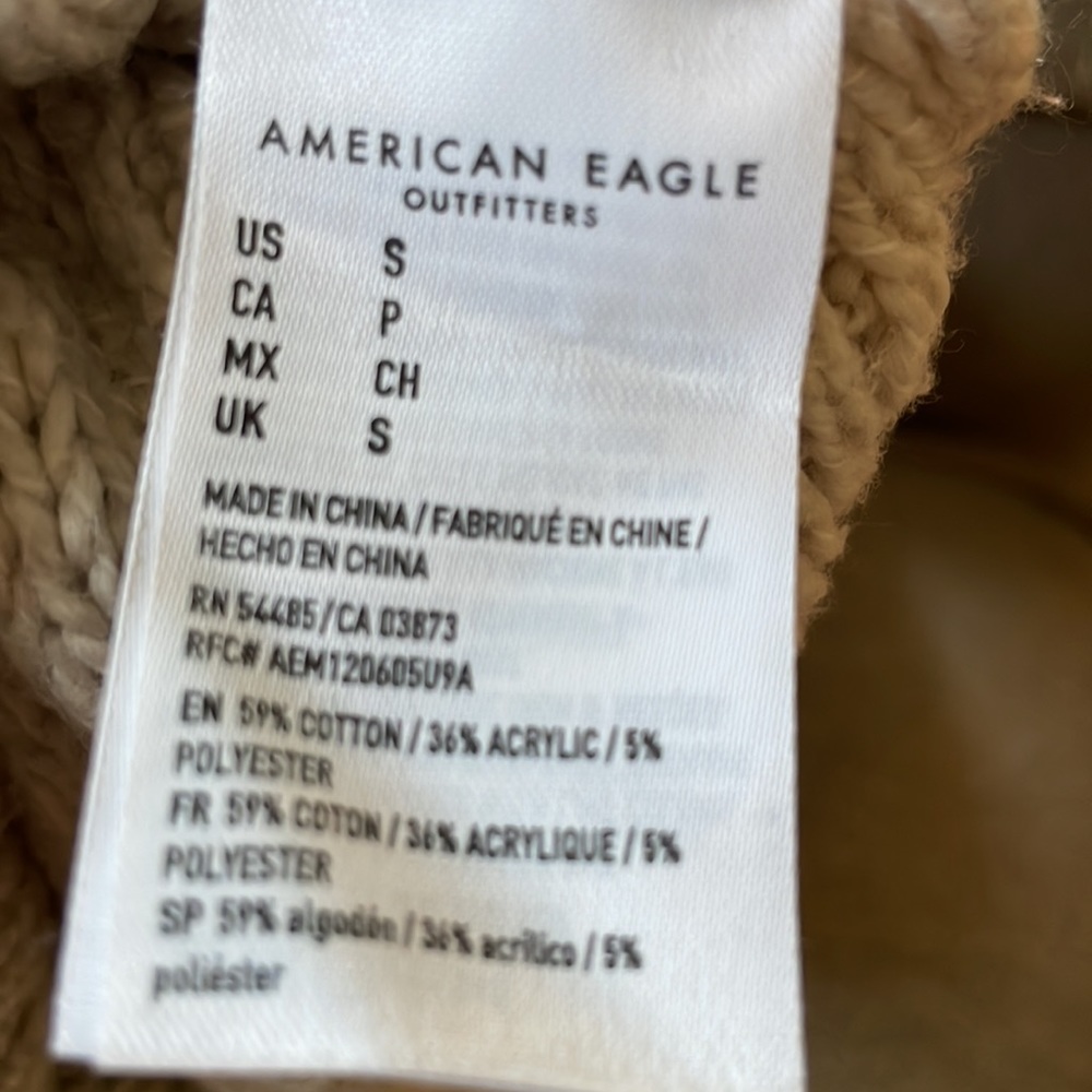 American eagle sweater, size S, EUC - Picture 4 of 5